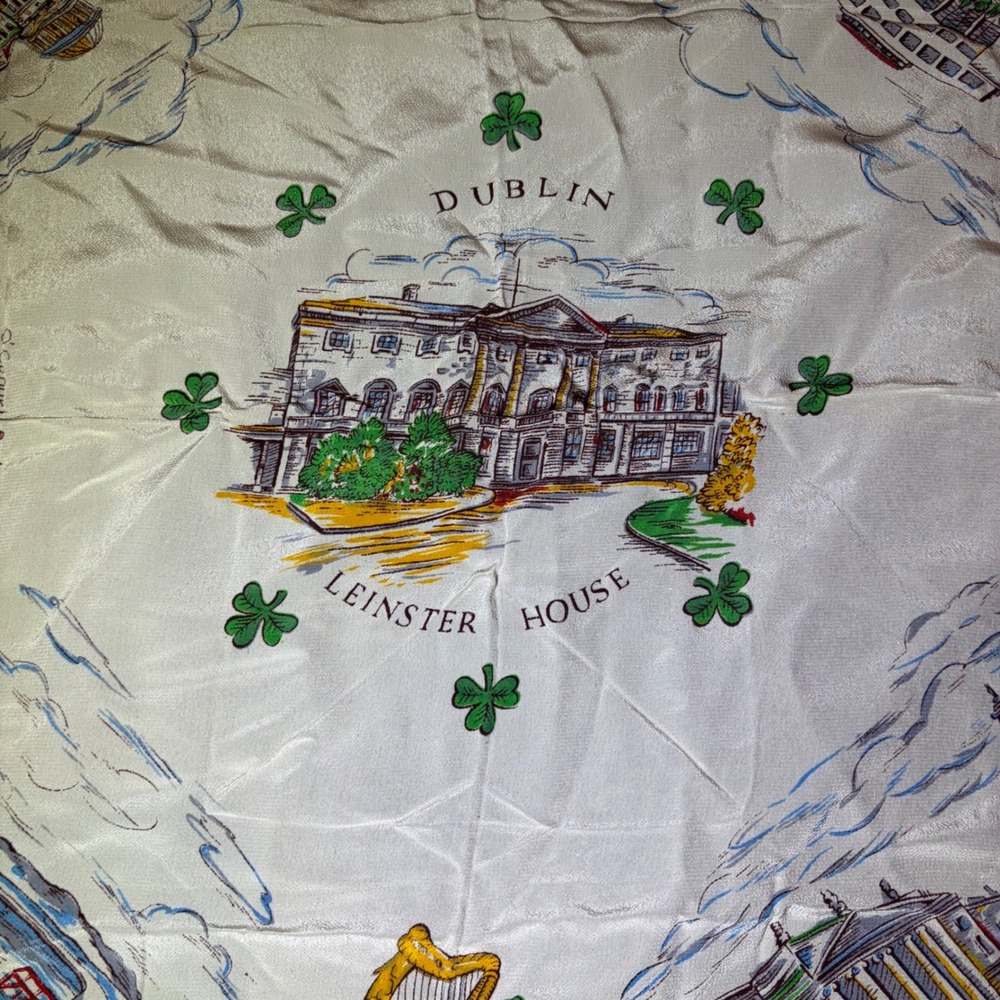 Vintage Dublin‎ Ireland Souvenir Scarf Green White headscarf Landmarks STAINED - Picture 6 of 8